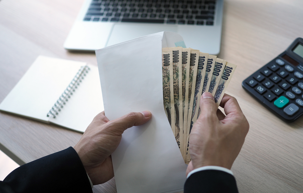 Berapa Lama Waktu Ideal Karyawan Bisa Naik Gaji?